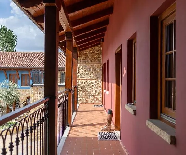 Ξενοδοχείο Blerina's Agritourism Concept Ljaknasi