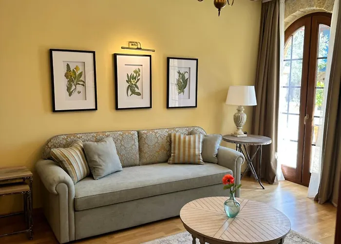 Blerina's Agritourism Concept Hotel *