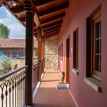 Szálloda Blerina's Agritourism Concept Ljaknasi