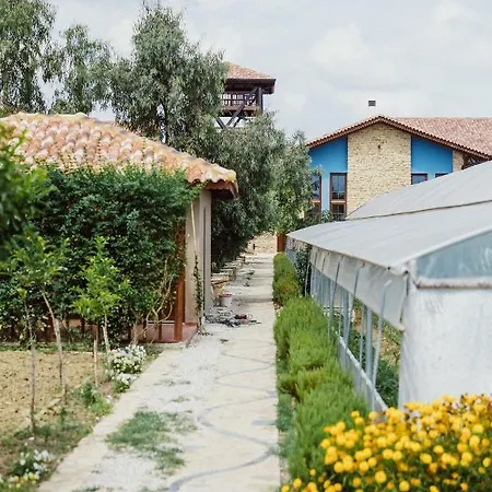 Blerina's Agritourism Concept Otel *