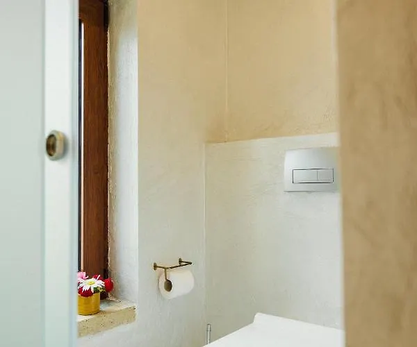 Blerina's Agritourism Concept Hotel Laknas