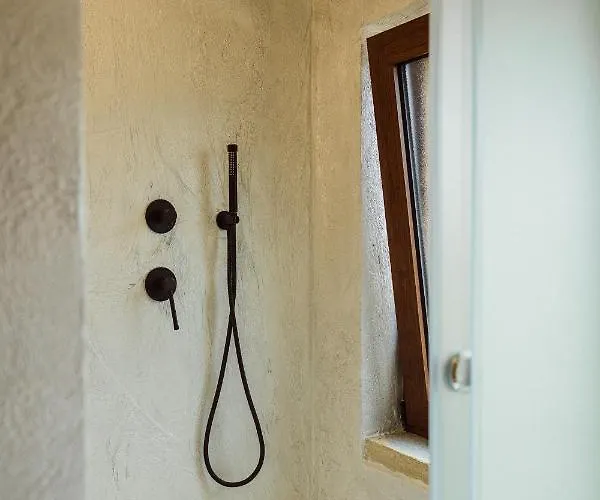 Ξενοδοχείο Blerina's Agritourism Concept Ljaknasi